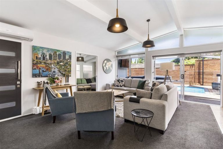 Photo of property in 16a Cosy Place, Howick, Auckland, 2014