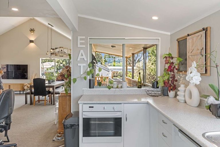 Photo of property in 11 Rawhiti Place, Saint Johns Hill, Whanganui, 4501