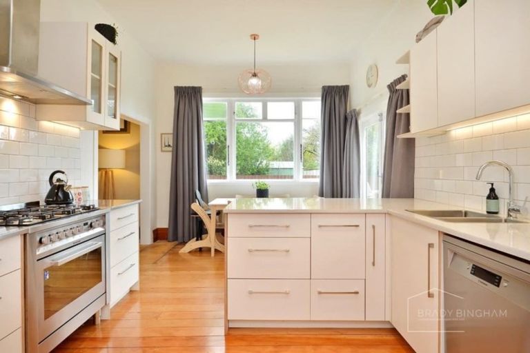 Photo of property in 73 Kent Street, Carterton, 5713