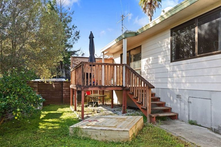 Photo of property in 59 Welcome Bay Road, Welcome Bay, Tauranga, 3112