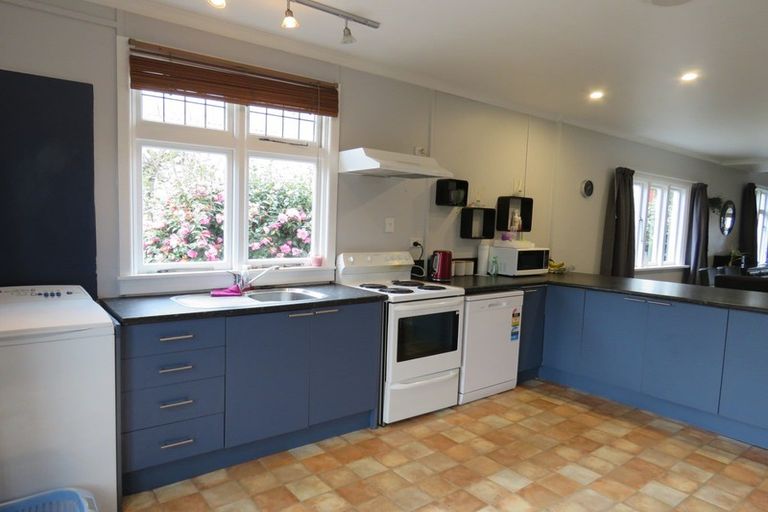 Photo of property in 32 Till Street, South Hill, Oamaru, 9400