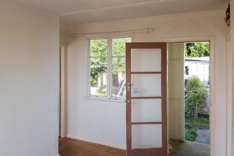 Photo of property in 3 Coutts Gully Road, Taieri Beach, Brighton, 9091