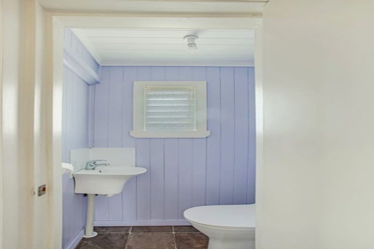 Photo of property in 13 Church Street, Kawakawa, 0210