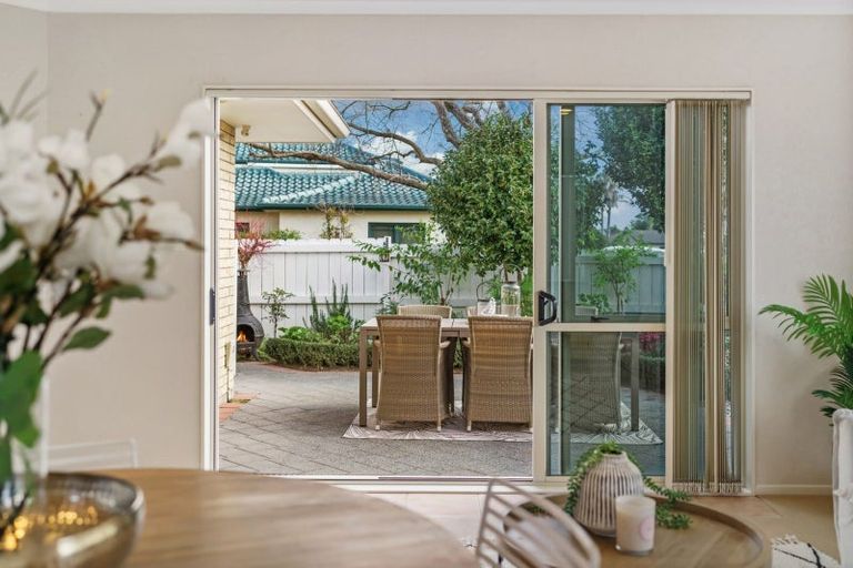 Photo of property in 94 Gravatt Road, Papamoa Beach, Papamoa, 3118