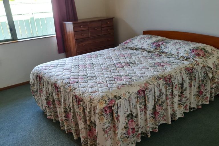 Photo of property in 4 Rochfort Place, Westport, 7825