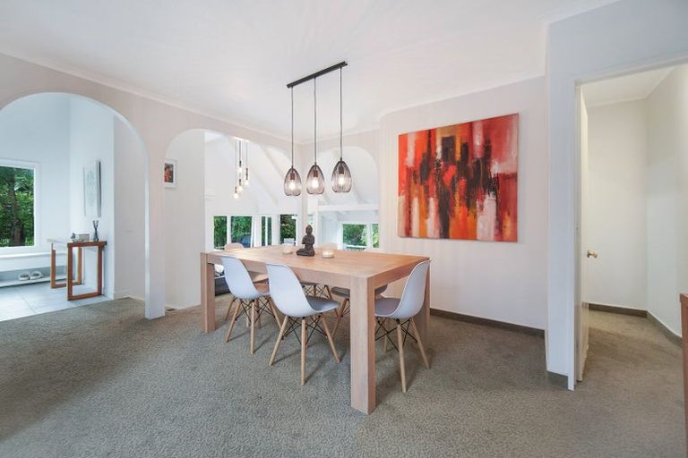 Photo of property in 1/22 Rangatira Road, Birkenhead, Auckland, 0626