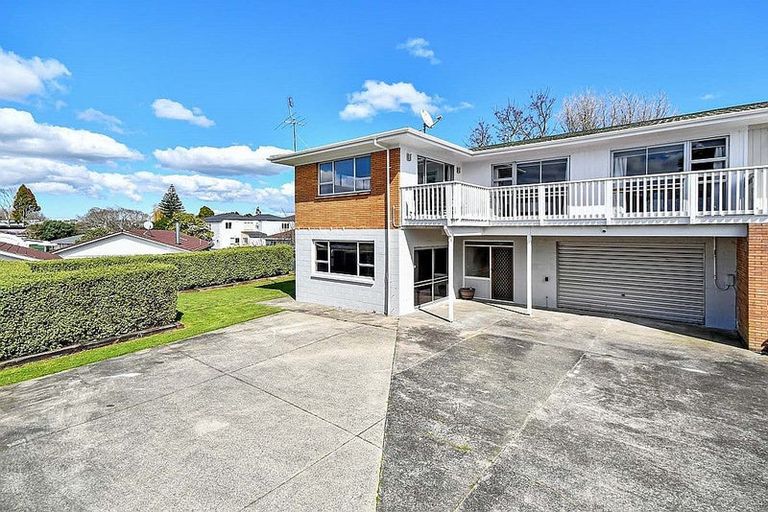 Photo of property in 1/19 Snell Avenue, Papakura, 2110