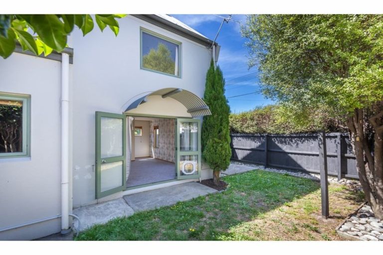 Photo of property in 1/11 Crohane Place, Addington, Christchurch, 8024