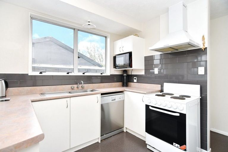 Photo of property in 19c Royal Park Drive, Parklands, Christchurch, 8083