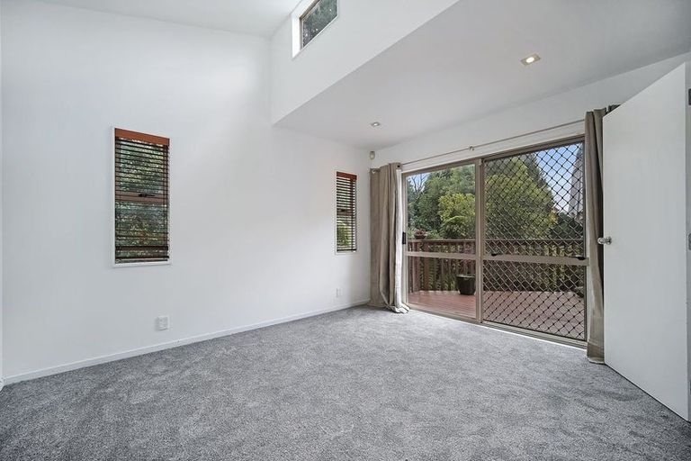 Photo of property in 109k Glengarry Road, Glen Eden, Auckland, 0602