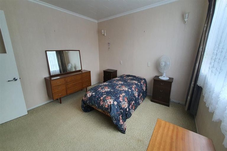 Photo of property in 8 Bond Street, Waimate, 7924