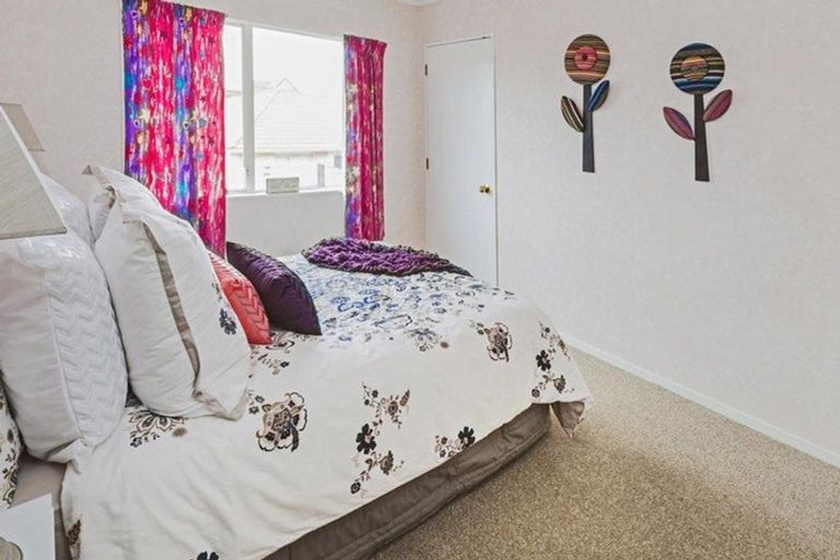 Photo of property in 1/18 Edendale Road, Somerville, Auckland, 2014