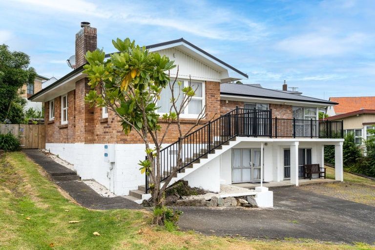 Photo of property in 4 Bankart Street, Raglan, 3225