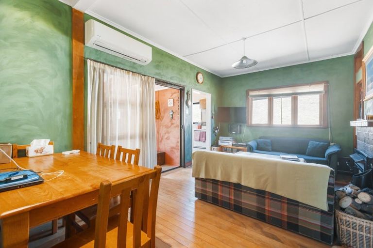 Photo of property in 22 Sunderland Street, Clyde, 9330