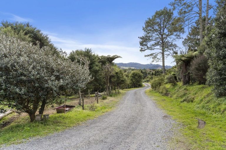 Photo of property in 896a Hikuai Settlement Road, Pauanui, Hikuai, 3579