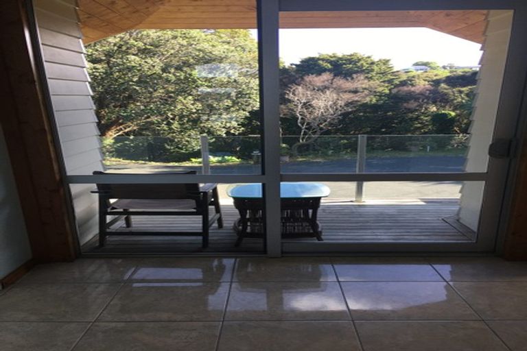 Photo of property in 18 Sir George Back Street, Opua, 0200