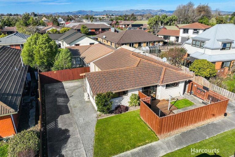 Photo of property in 1/116 Reynolds Avenue, Bishopdale, Christchurch, 8053