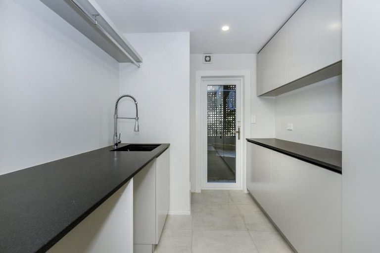 Photo of property in 6 Eric Price Avenue, Takapuna, Auckland, 0620