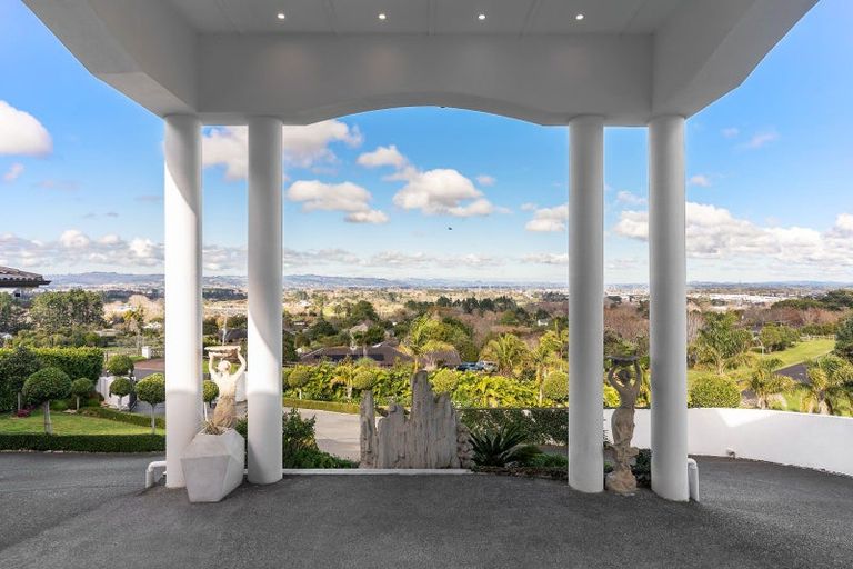 Photo of property in 116 Polo Prince Drive, Alfriston, Auckland, 2105