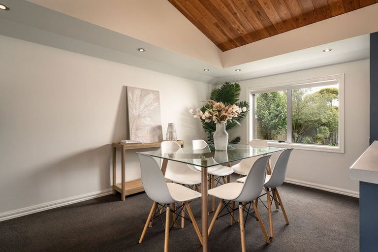 Photo of property in 69 Bower Avenue, New Brighton, Christchurch, 8083