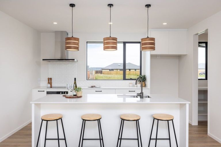 Photo of property in 10 Greenwood Place, Amberley, 7410