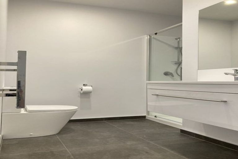 Photo of property in 5 Bellbird Lane, Marshland, Christchurch, 8083