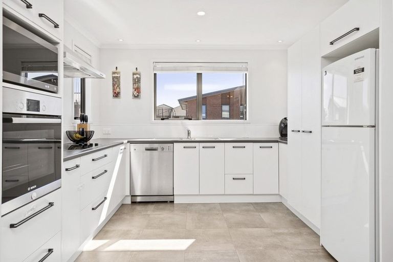 Photo of property in 38 Jarrett Terrace, Leamington, Cambridge, 3432