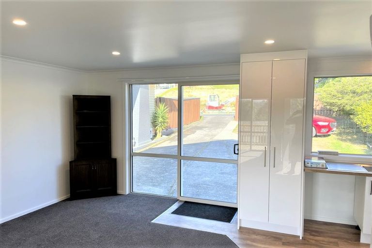 Photo of property in 104b Horoeka Street, Stokes Valley, Lower Hutt, 5019