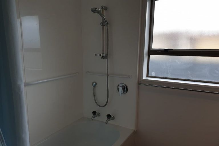 Photo of property in 1/616 Avenue Road West, Saint Leonards, Hastings, 4120