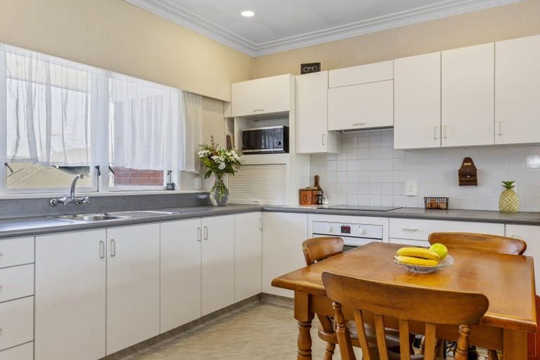 Photo of property in 27 Ngauruhoe Street, Hilltop, Taupo, 3330