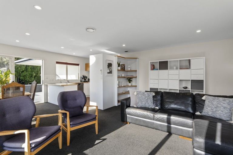 Photo of property in 7 Castleview Lane, Heathcote Valley, Christchurch, 8022