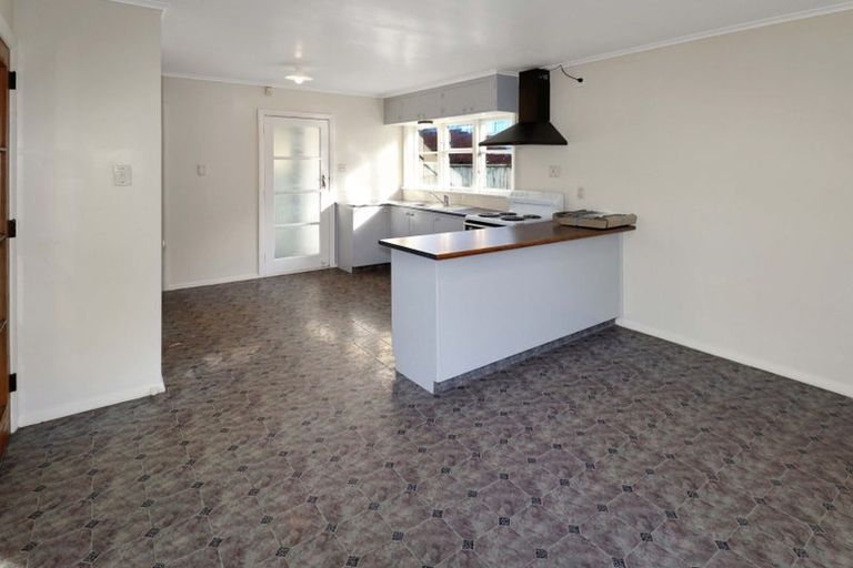 Photo of property in 18 Arapiko Street, Johnsonville, Wellington, 6037