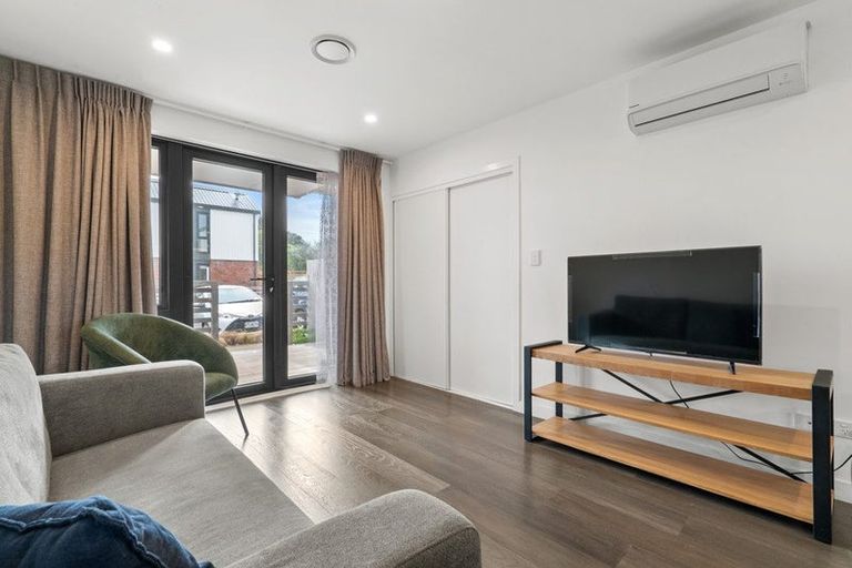 Photo of property in 41b Walmsley Road, Mangere, Auckland, 2022