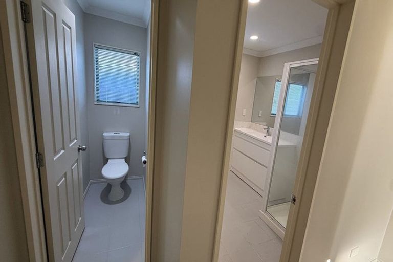 Photo of property in 6 Chadlington Avenue, Henderson, Auckland, 0612