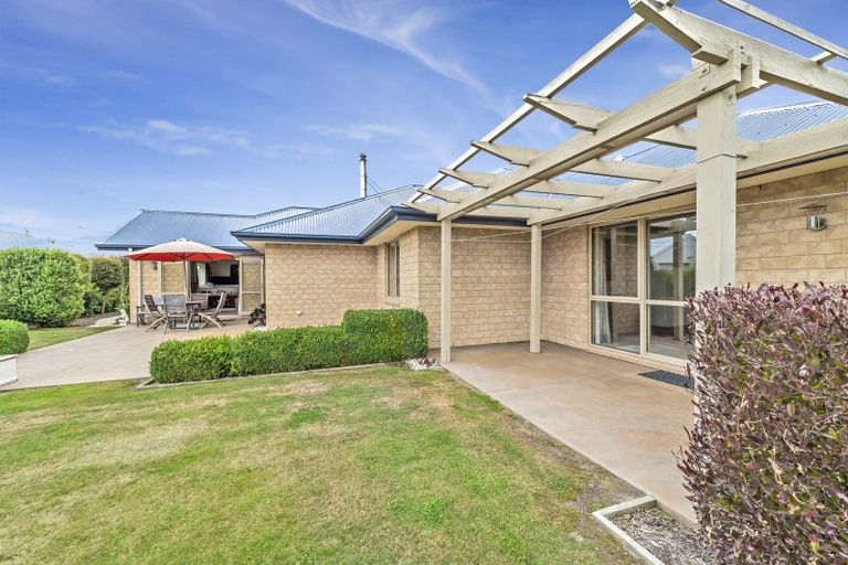 Photo of property in 72 Rotherham Drive, West Melton, 7618