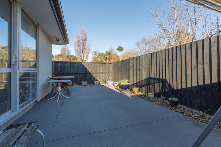 Photo of property in 13 Cross Street, Phillipstown, Christchurch, 8011