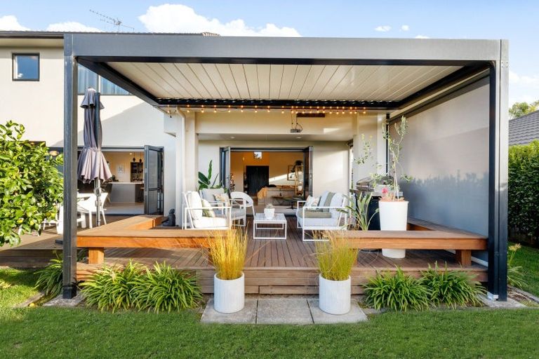 Photo of property in 8 Shalimar Place, Huntington, Hamilton, 3210