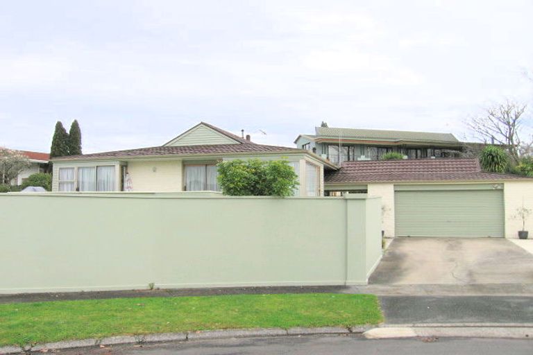 Photo of property in 26 Marnane Terrace, St Andrews, Hamilton, 3200