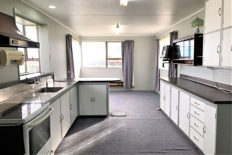 Photo of property in 22 High Street, Balclutha, 9230