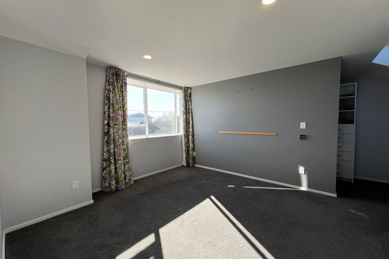 Photo of property in 38 Normans Road, Strowan, Christchurch, 8052