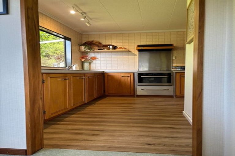 Photo of property in 2069 Queen Charlotte Drive, Ngakuta Bay, Picton, 7281
