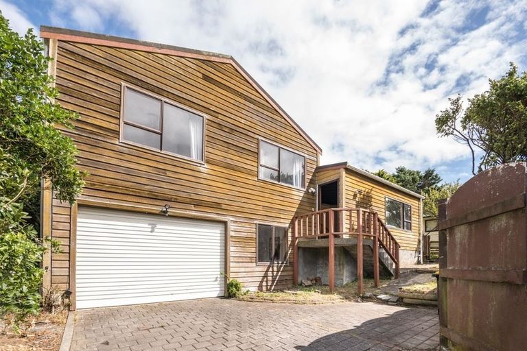 Photo of property in 53b Cortina Avenue, Johnsonville, Wellington, 6037