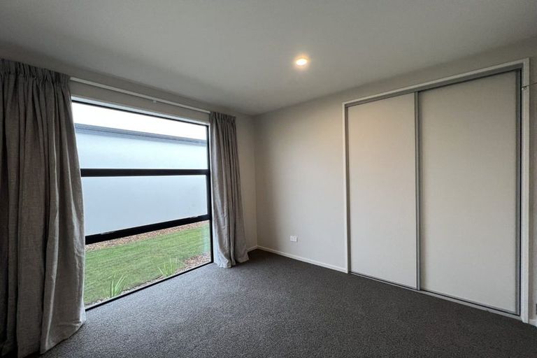 Photo of property in 25 Marcoola Drive, Rolleston, 7614