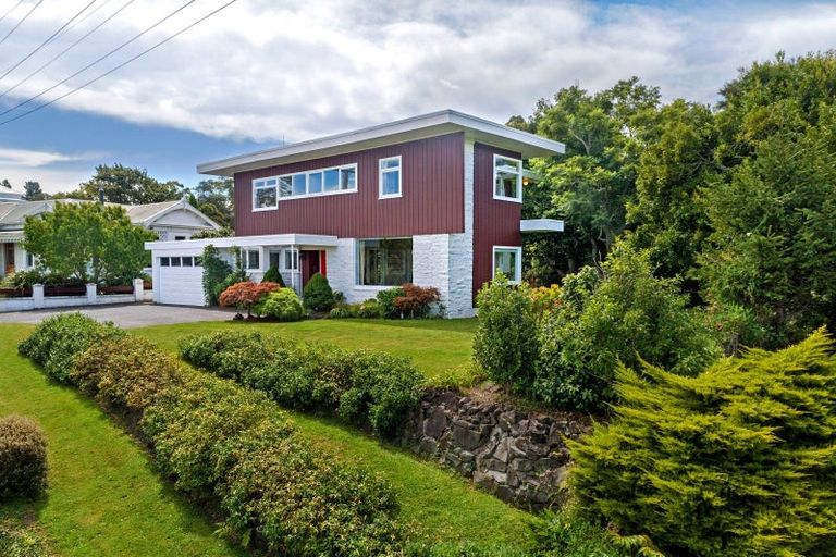 Photo of property in 24 Hill Road, Whataupoko, Gisborne, 4010