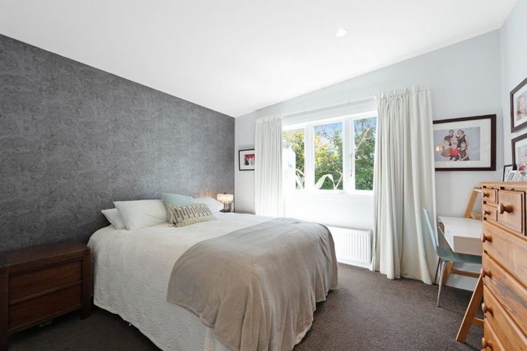 Photo of property in 225a Karori Road, Karori, Wellington, 6012