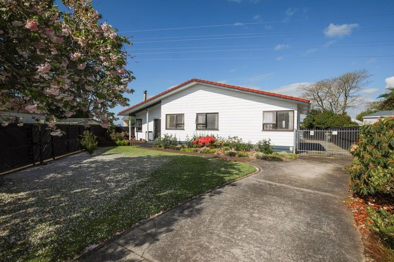 Photo of property in 24 Rutland Street, Fairview Downs, Hamilton, 3214