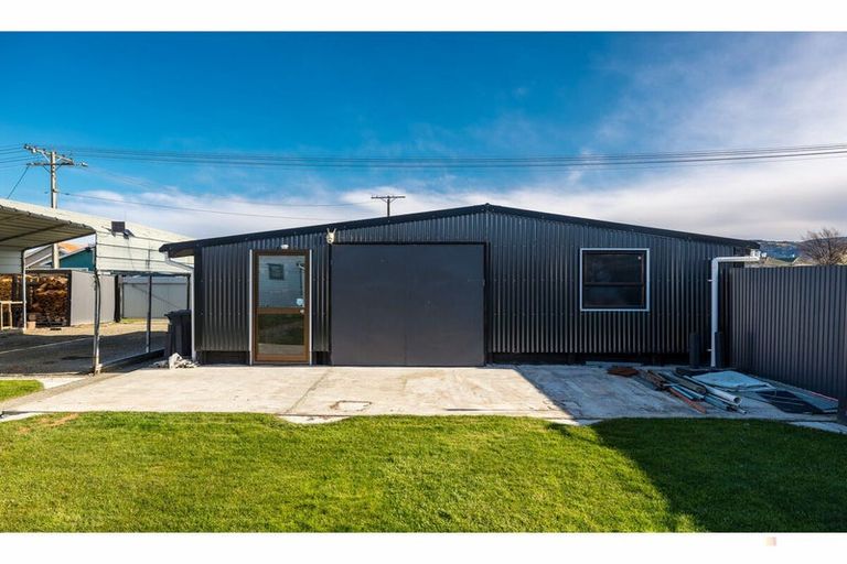Photo of property in 41 Parsonage Road, Waimate, 7924