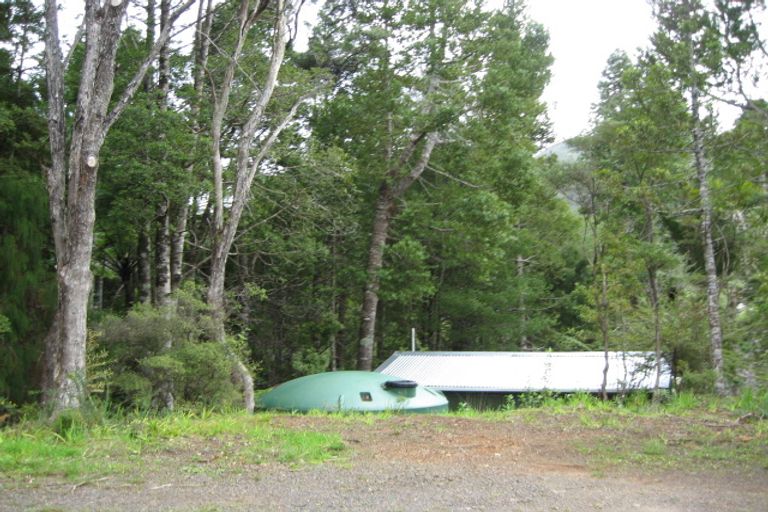 Photo of property in 51 Whatipu Road, Huia, Auckland, 0604