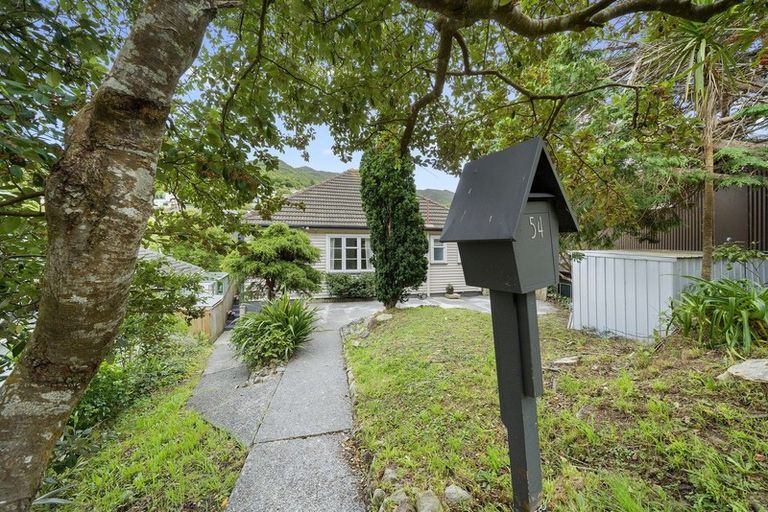 Photo of property in 54 South Karori Road, Karori, Wellington, 6012