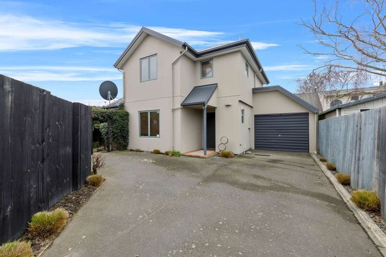 Photo of property in 3/218 Springfield Road, St Albans, Christchurch, 8014